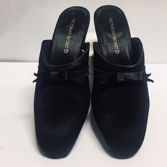 Victoria Secret kitten heel Slip-On(S) - Picture 3 of 5